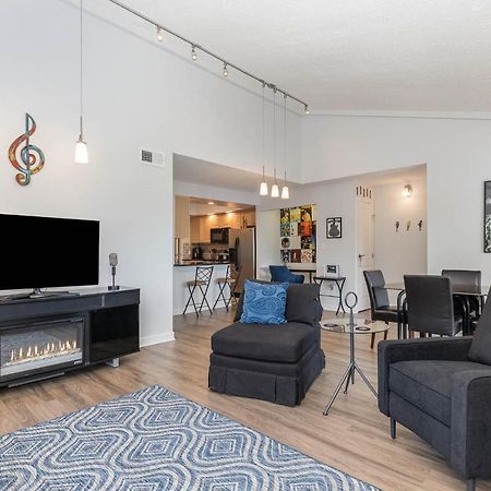 Large, Stunning Elvis Themed Condo,10 Min From Cvg Florence Exteriér fotografie