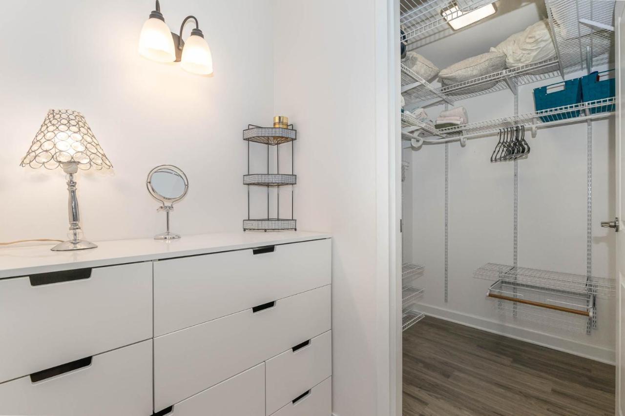 Large, Stunning Elvis Themed Condo,10 Min From Cvg Florence Exteriér fotografie