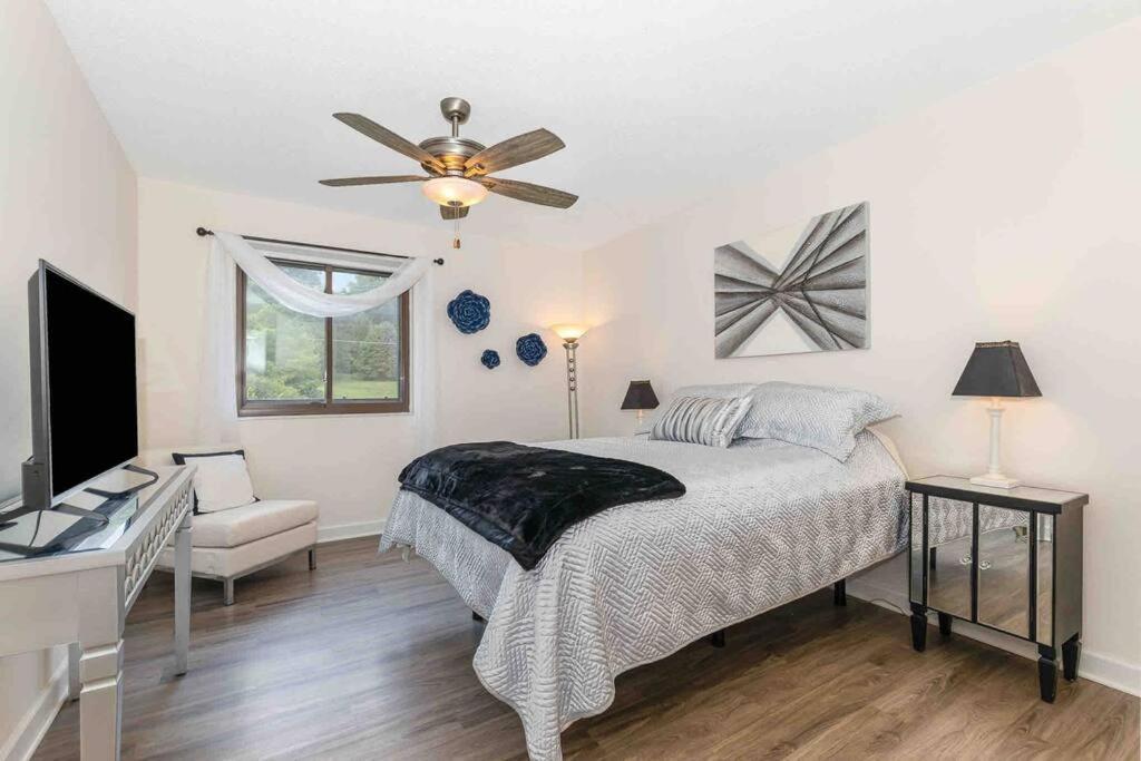 Large, Stunning Elvis Themed Condo,10 Min From Cvg Florence Exteriér fotografie